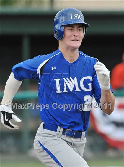 Thumbnail 2 in IMG Academies vs. Chaminade (Hard 9 National Classic) photogallery.