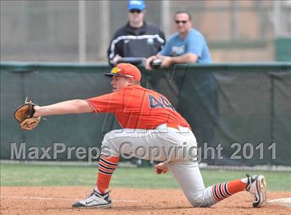 Thumbnail 3 in IMG Academies vs. Chaminade (Hard 9 National Classic) photogallery.