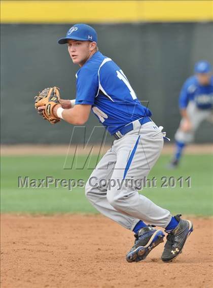 Thumbnail 2 in IMG Academies vs. Chaminade (Hard 9 National Classic) photogallery.