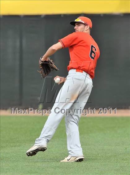 Thumbnail 2 in IMG Academies vs. Chaminade (Hard 9 National Classic) photogallery.