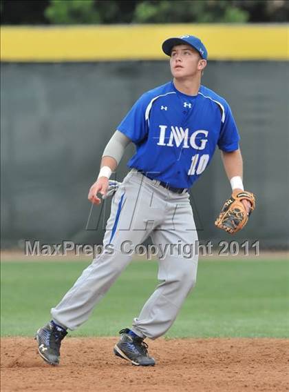 Thumbnail 3 in IMG Academies vs. Chaminade (Hard 9 National Classic) photogallery.