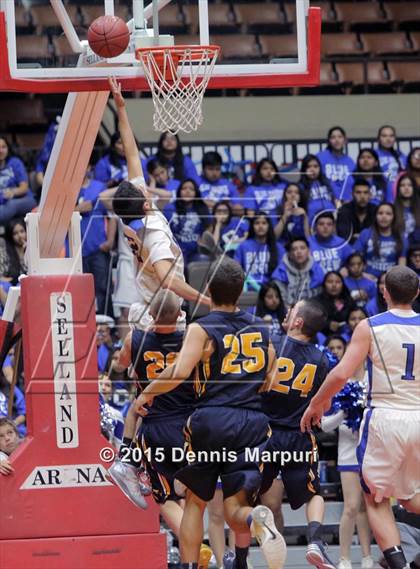 Thumbnail 3 in Caruthers vs. Kern Valley (CIF CS D5 Final) photogallery.