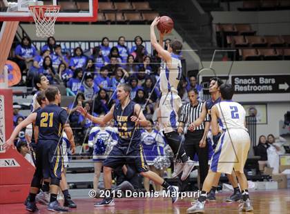 Thumbnail 1 in Caruthers vs. Kern Valley (CIF CS D5 Final) photogallery.