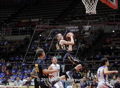 Thumbnail 2 in Caruthers vs. Kern Valley (CIF CS D5 Final) photogallery.
