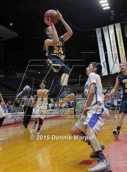 Thumbnail 1 in Caruthers vs. Kern Valley (CIF CS D5 Final) photogallery.