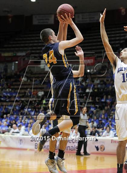 Thumbnail 1 in Caruthers vs. Kern Valley (CIF CS D5 Final) photogallery.