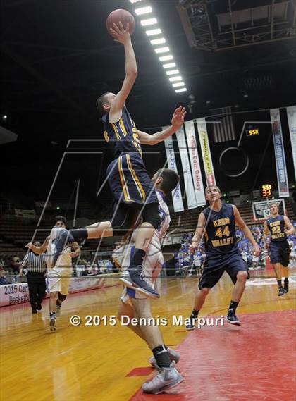 Thumbnail 2 in Caruthers vs. Kern Valley (CIF CS D5 Final) photogallery.