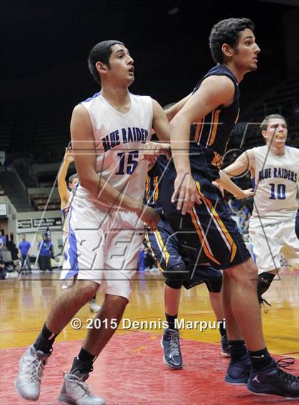 Thumbnail 3 in Caruthers vs. Kern Valley (CIF CS D5 Final) photogallery.