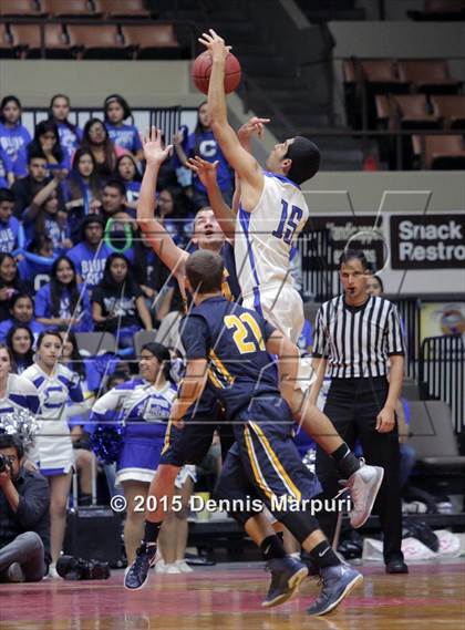 Thumbnail 2 in Caruthers vs. Kern Valley (CIF CS D5 Final) photogallery.