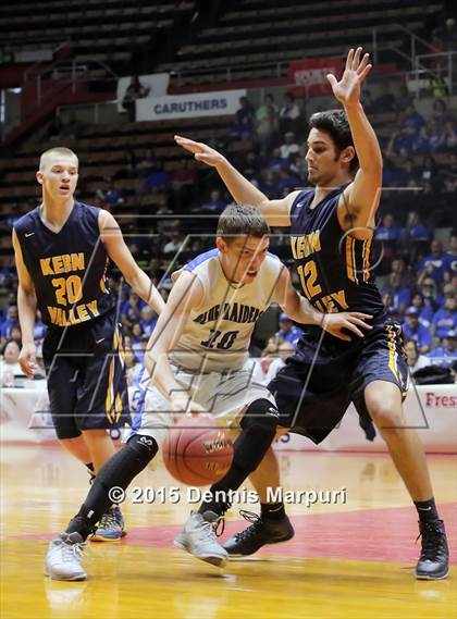 Thumbnail 1 in Caruthers vs. Kern Valley (CIF CS D5 Final) photogallery.