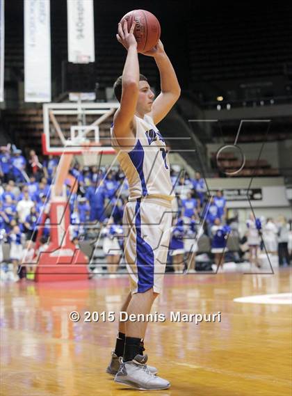 Thumbnail 3 in Caruthers vs. Kern Valley (CIF CS D5 Final) photogallery.