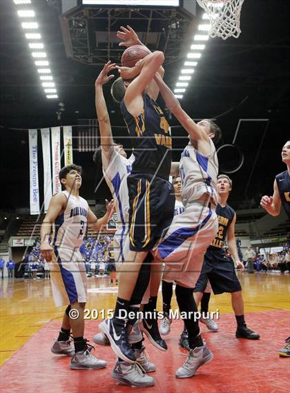 Thumbnail 3 in Caruthers vs. Kern Valley (CIF CS D5 Final) photogallery.