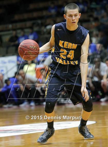 Thumbnail 3 in Caruthers vs. Kern Valley (CIF CS D5 Final) photogallery.