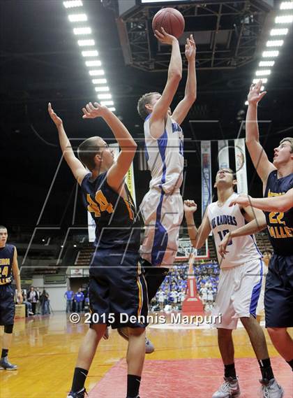 Thumbnail 1 in Caruthers vs. Kern Valley (CIF CS D5 Final) photogallery.