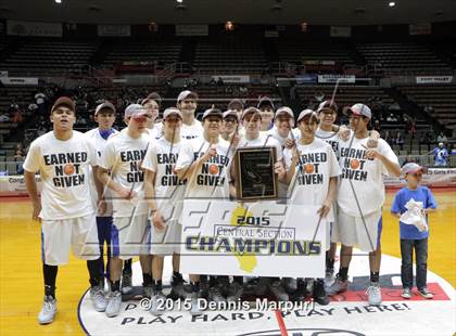 Thumbnail 2 in Caruthers vs. Kern Valley (CIF CS D5 Final) photogallery.