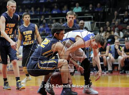 Thumbnail 3 in Caruthers vs. Kern Valley (CIF CS D5 Final) photogallery.