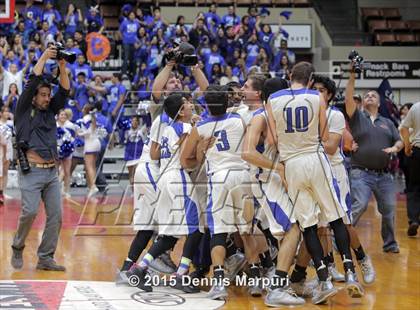 Thumbnail 3 in Caruthers vs. Kern Valley (CIF CS D5 Final) photogallery.