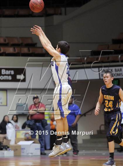 Thumbnail 3 in Caruthers vs. Kern Valley (CIF CS D5 Final) photogallery.