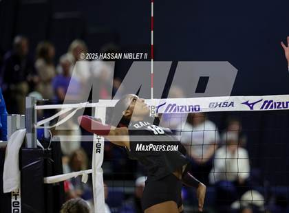 Thumbnail 3 in Alpharetta vs. Walton (GHSA 6A Finals) photogallery.