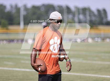 Thumbnail 2 in East Bladen vs South View (Battle of the Carolinas Jamboree 1) photogallery.