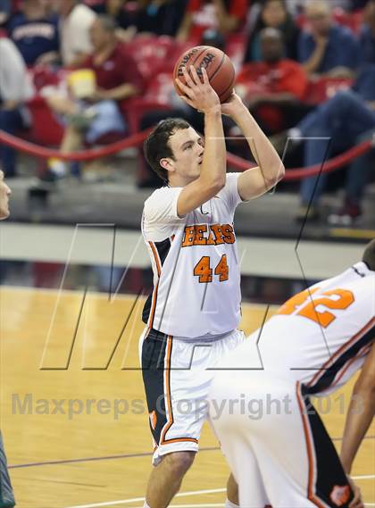 Thumbnail 2 in Summerville vs. Liberty Ranch (CIF SJS D4 Final) photogallery.