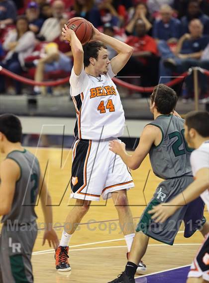 Thumbnail 3 in Summerville vs. Liberty Ranch (CIF SJS D4 Final) photogallery.