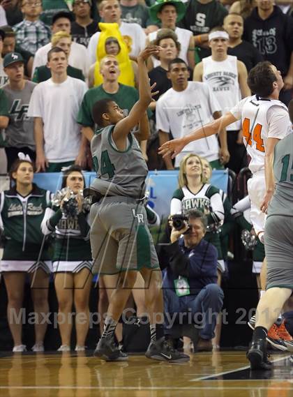 Thumbnail 3 in Summerville vs. Liberty Ranch (CIF SJS D4 Final) photogallery.