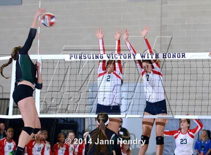 Thumbnail 3 in Pitman vs. Redondo Union (CIF State D1 Final) photogallery.