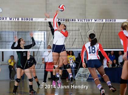 Thumbnail 3 in Pitman vs. Redondo Union (CIF State D1 Final) photogallery.