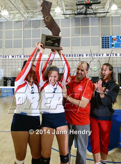 Thumbnail 1 in Pitman vs. Redondo Union (CIF State D1 Final) photogallery.