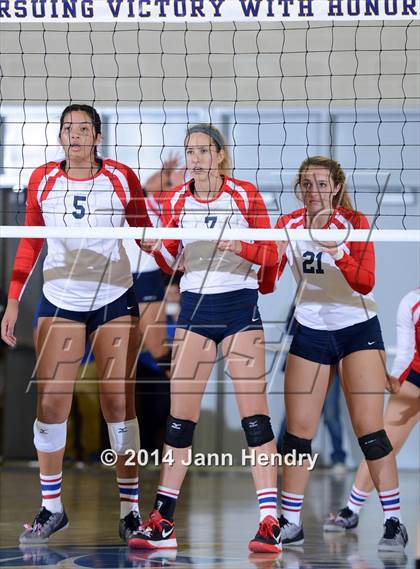 Thumbnail 2 in Pitman vs. Redondo Union (CIF State D1 Final) photogallery.