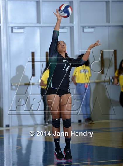 Thumbnail 3 in Pitman vs. Redondo Union (CIF State D1 Final) photogallery.