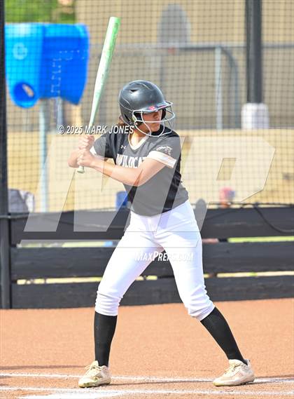 Thumbnail 2 in Northwest Christian vs. Chinle (AIA 3A Play-In) photogallery.
