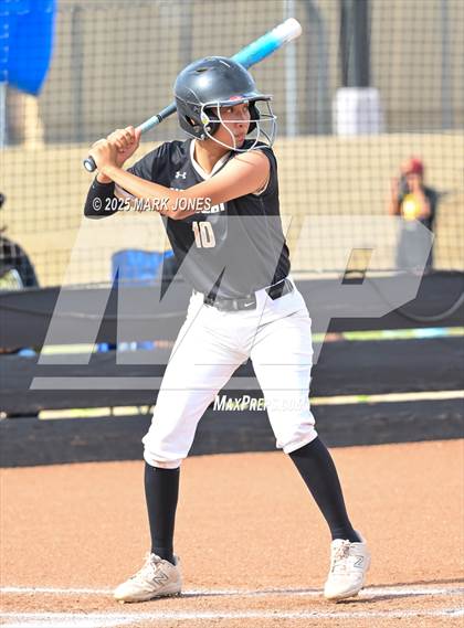 Thumbnail 3 in Northwest Christian vs. Chinle (AIA 3A Play-In) photogallery.