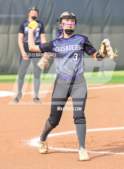 Thumbnail 3 in Northwest Christian vs. Chinle (AIA 3A Play-In) photogallery.