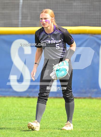 Thumbnail 3 in Northwest Christian vs. Chinle (AIA 3A Play-In) photogallery.