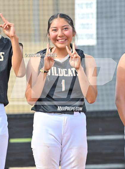 Thumbnail 3 in Northwest Christian vs. Chinle (AIA 3A Play-In) photogallery.