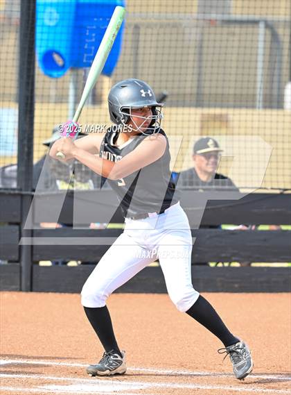 Thumbnail 3 in Northwest Christian vs. Chinle (AIA 3A Play-In) photogallery.