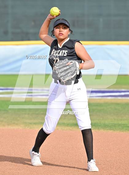 Thumbnail 1 in Northwest Christian vs. Chinle (AIA 3A Play-In) photogallery.