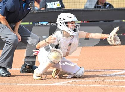 Thumbnail 3 in Northwest Christian vs. Chinle (AIA 3A Play-In) photogallery.