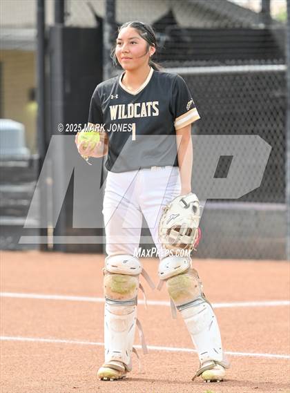 Thumbnail 2 in Northwest Christian vs. Chinle (AIA 3A Play-In) photogallery.