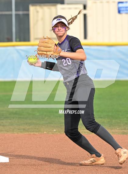 Thumbnail 2 in Northwest Christian vs. Chinle (AIA 3A Play-In) photogallery.