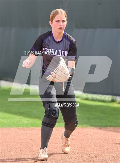 Thumbnail 2 in Northwest Christian vs. Chinle (AIA 3A Play-In) photogallery.