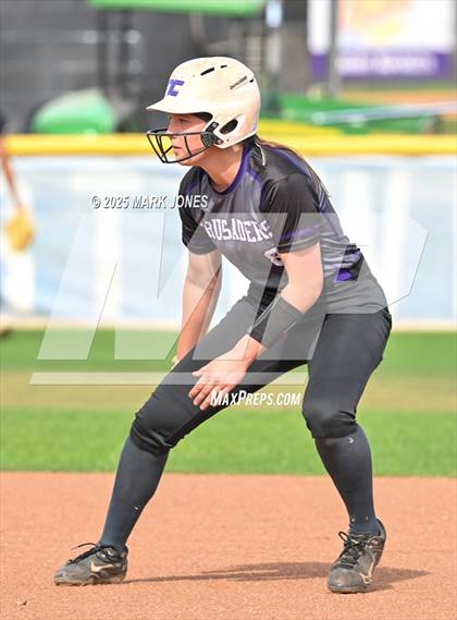 Thumbnail 3 in Northwest Christian vs. Chinle (AIA 3A Play-In) photogallery.