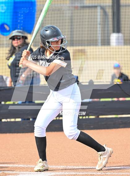 Thumbnail 3 in Northwest Christian vs. Chinle (AIA 3A Play-In) photogallery.