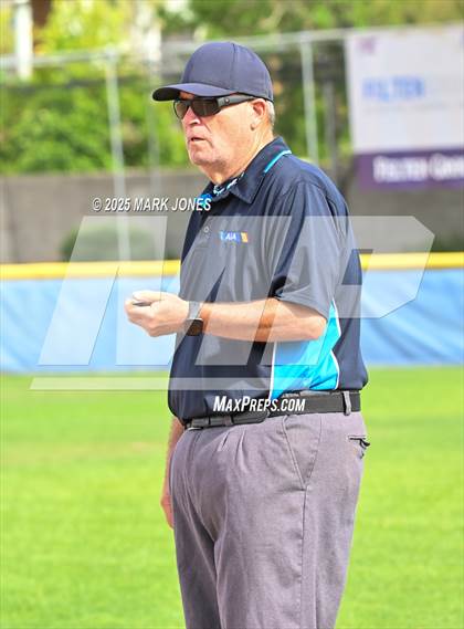 Thumbnail 3 in Northwest Christian vs. Chinle (AIA 3A Play-In) photogallery.