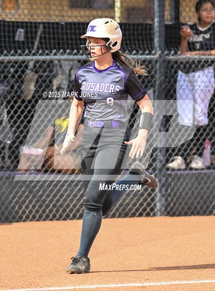 Thumbnail 3 in Northwest Christian vs. Chinle (AIA 3A Play-In) photogallery.