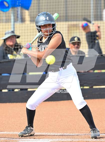 Thumbnail 3 in Northwest Christian vs. Chinle (AIA 3A Play-In) photogallery.