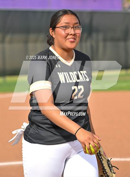 Thumbnail 2 in Northwest Christian vs. Chinle (AIA 3A Play-In) photogallery.