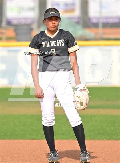 Thumbnail 3 in Northwest Christian vs. Chinle (AIA 3A Play-In) photogallery.